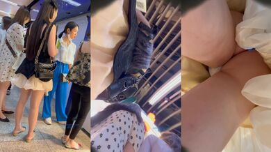 抄底漂亮少妇 这白嫩大屁屁真性感 骚丁卡屁沟里 连闺蜜一起抄了